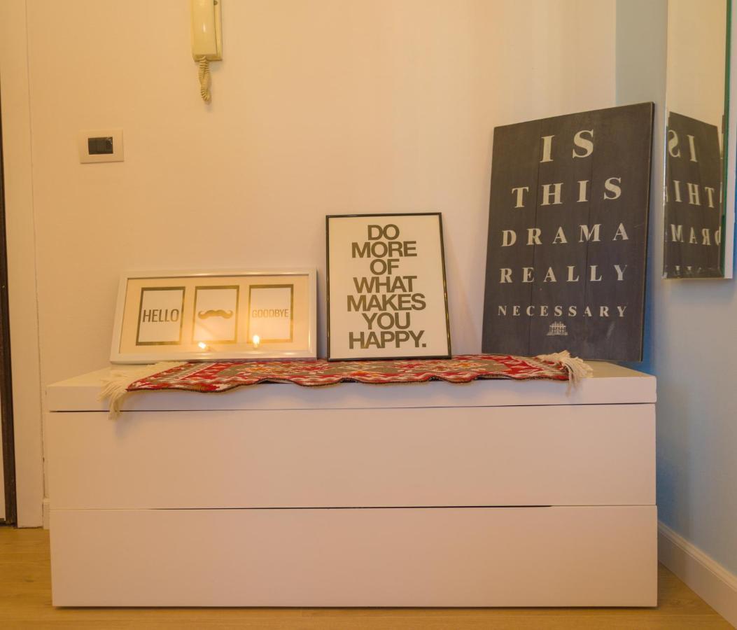 Bright Apartment Close To City Center Tirana Buitenkant foto